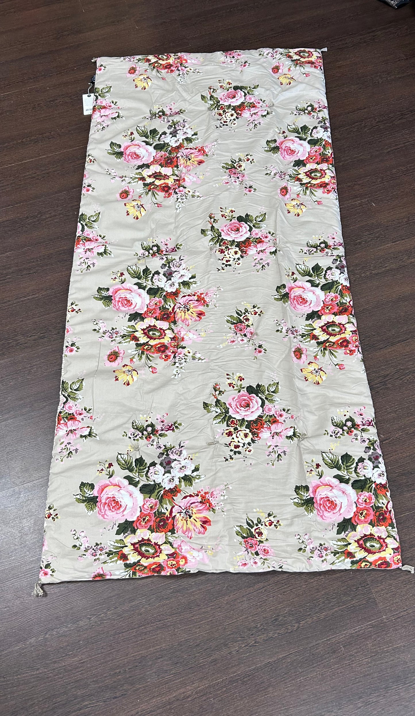 Bout de lit en coton beige rosé floral GOYAAL LIVING