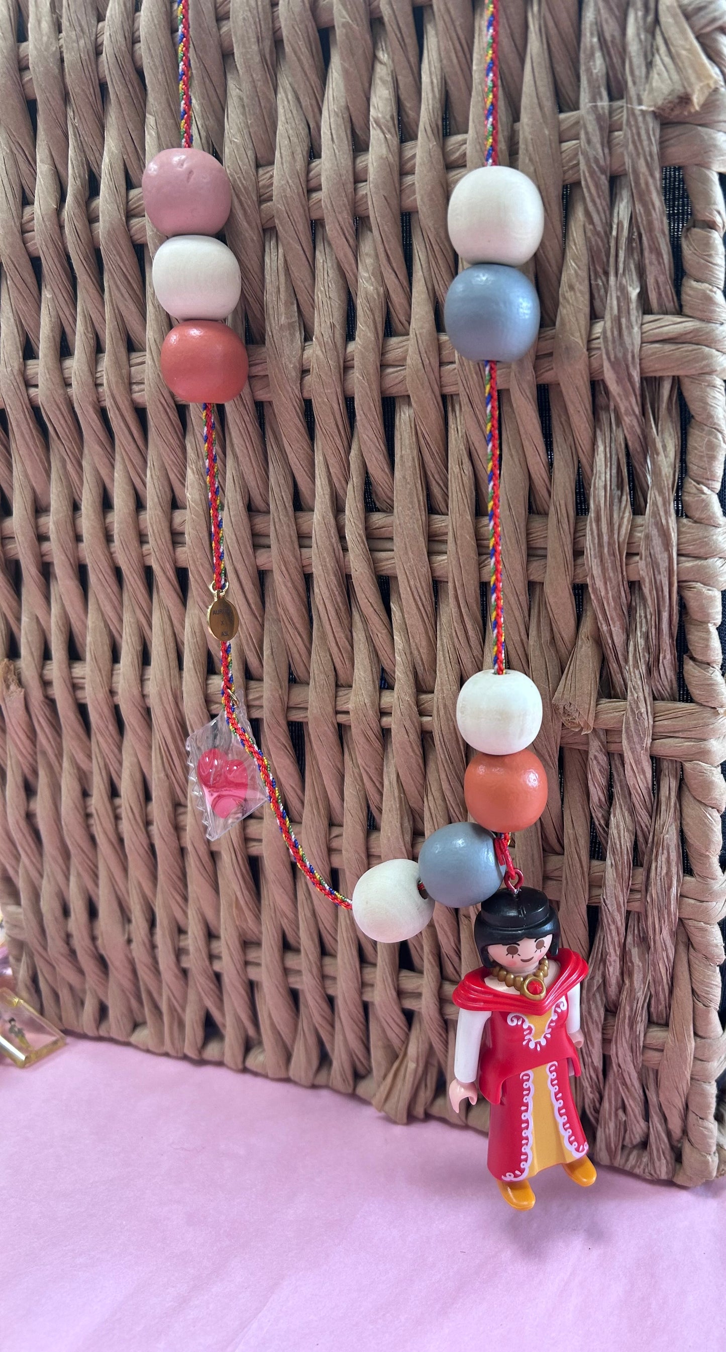 Sautoir Playmobil princesse boules