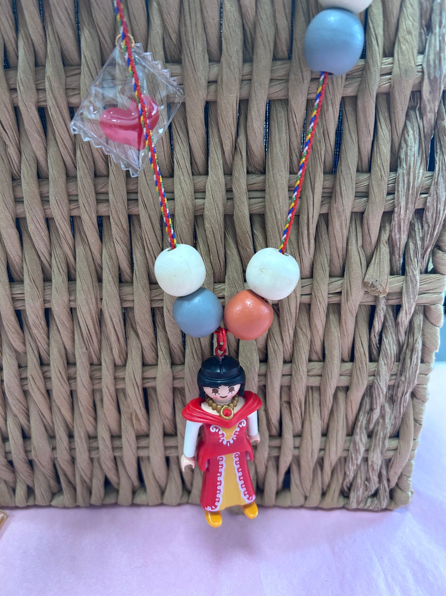 Sautoir Playmobil princesse boules