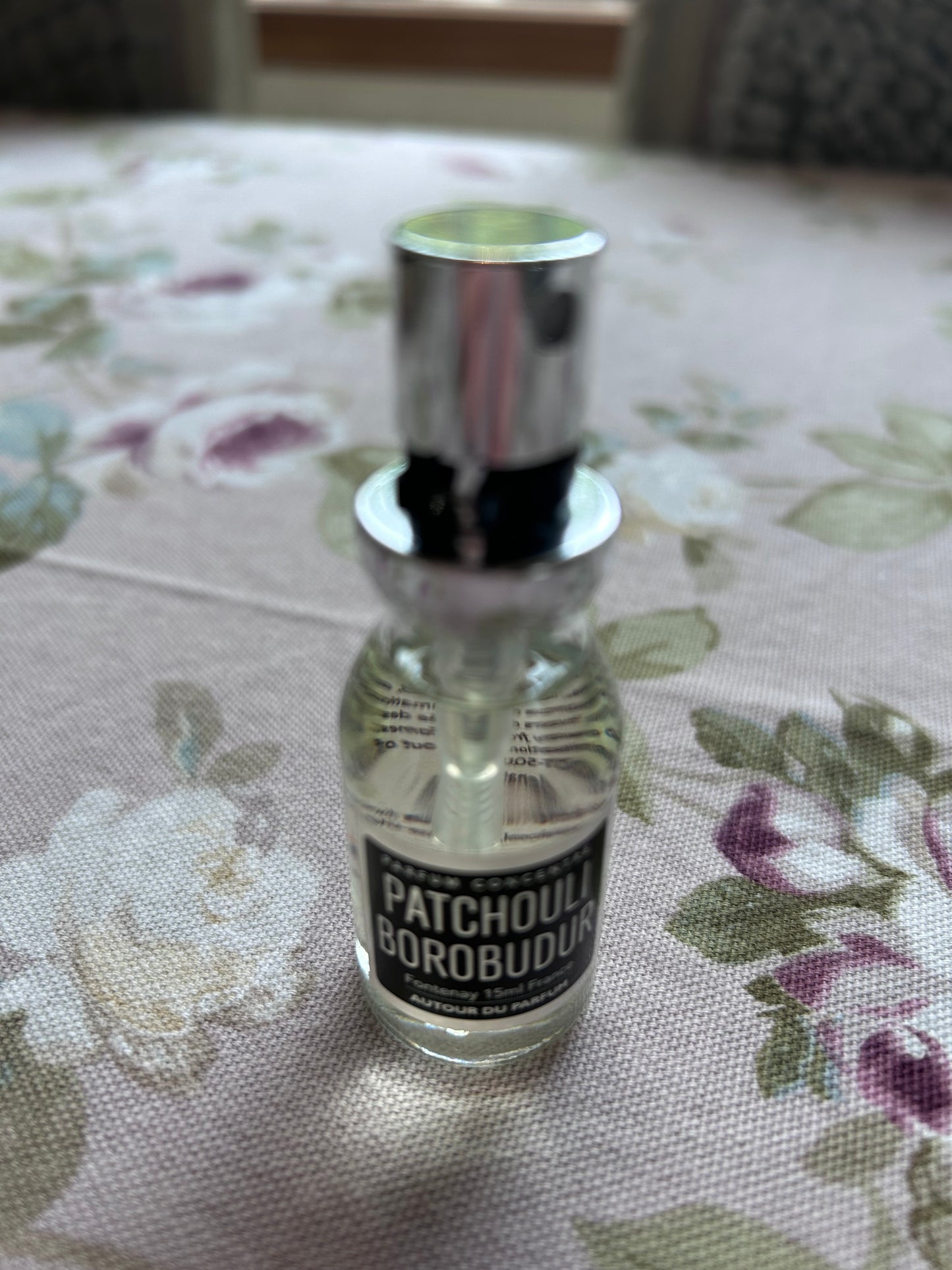 Parfum concentré Patchouli Borobudur AUTOUR DU PARFUM