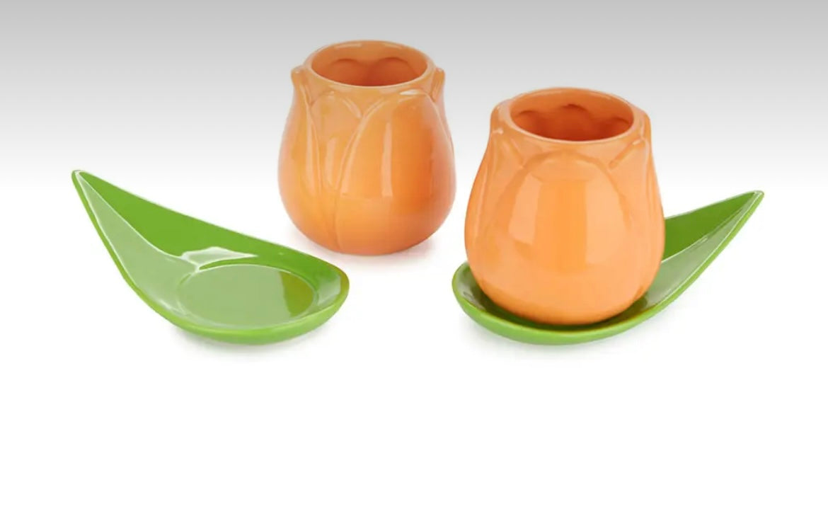Duo de tasses à café tulipes oranges.