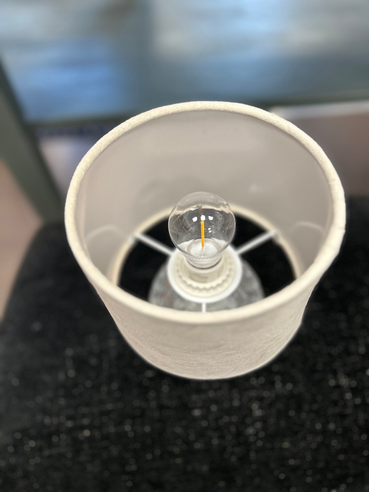 Lampe de table led - J LINE