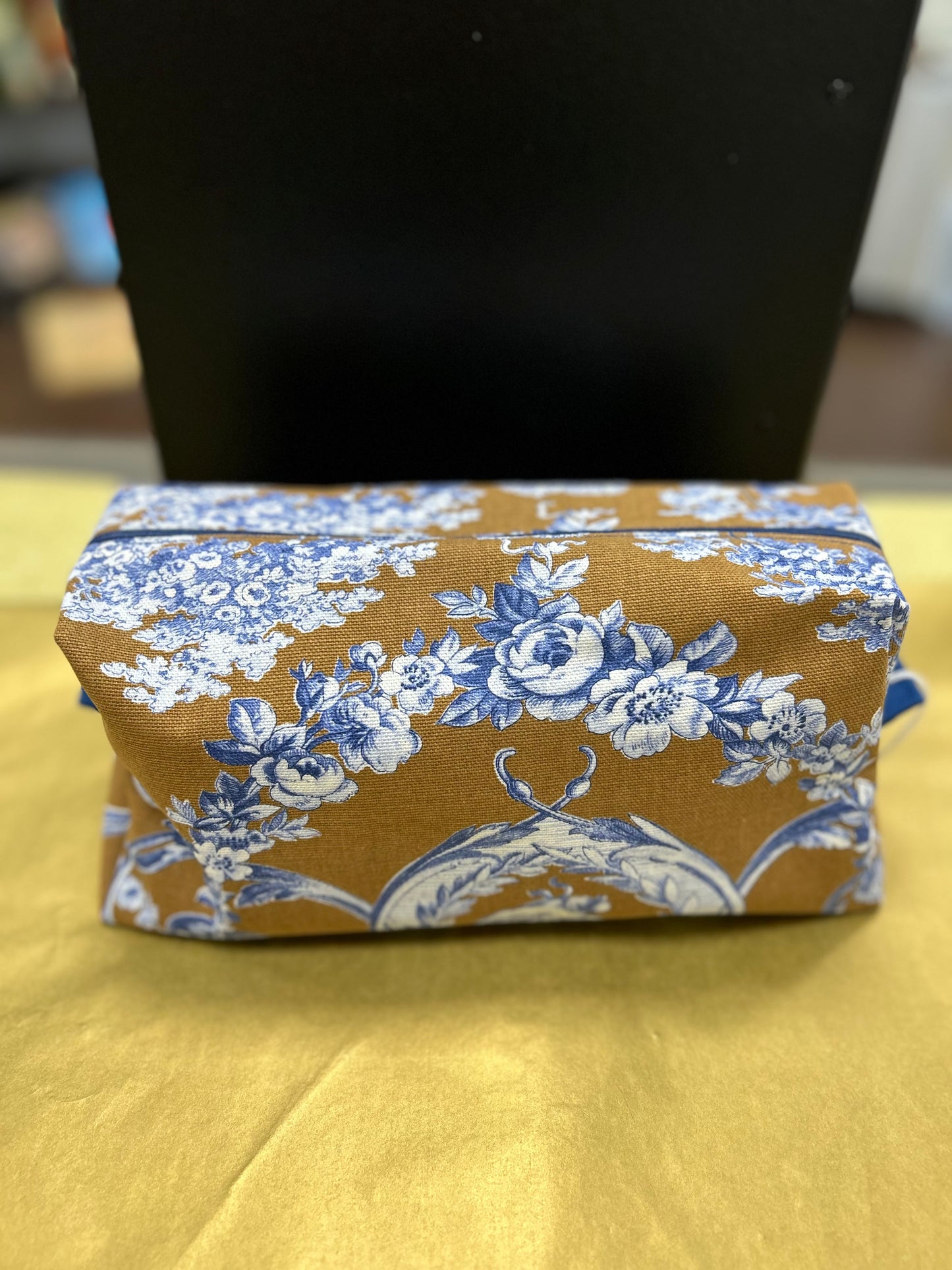 Trousse de toilette Jouy bleue
