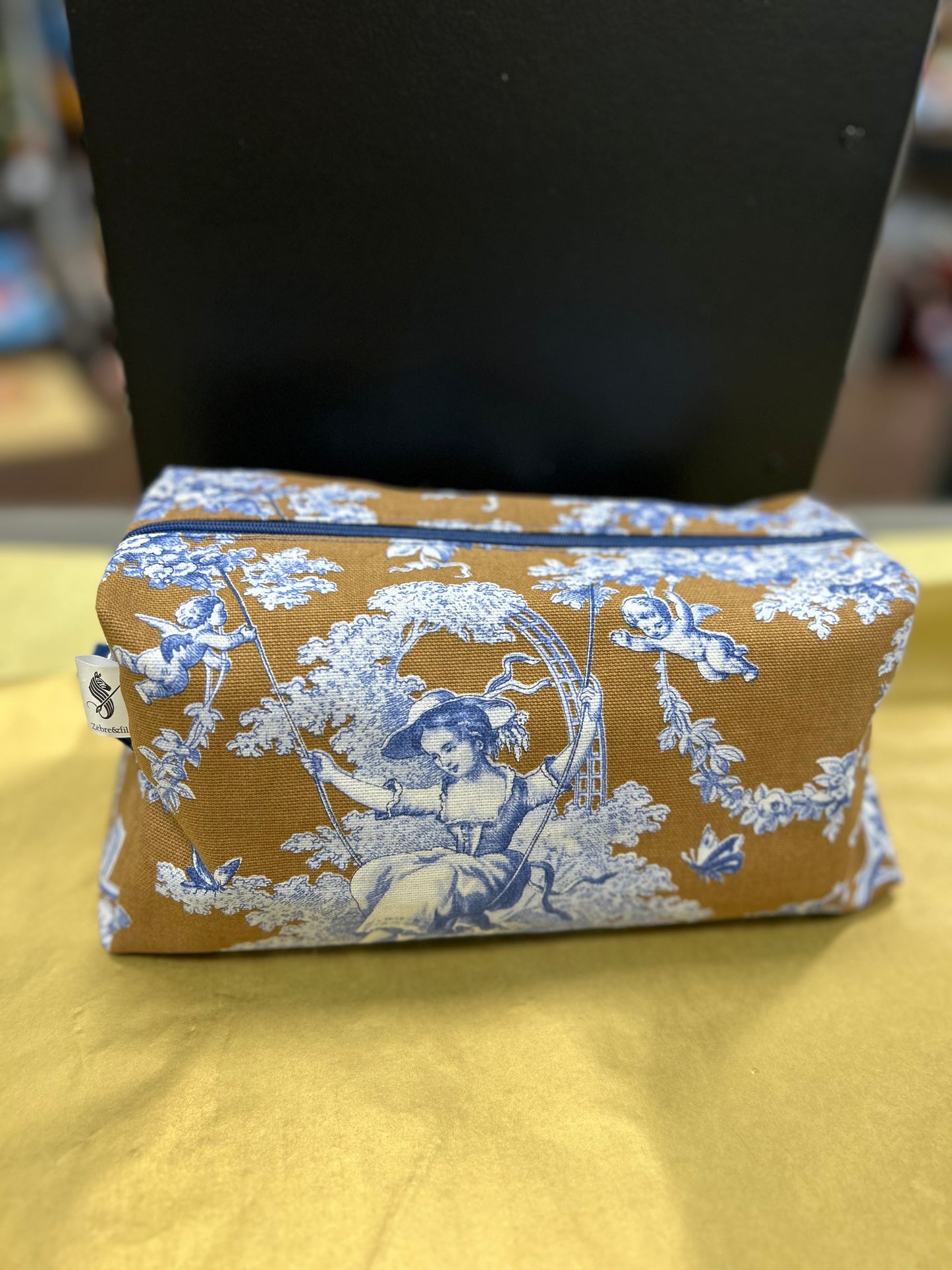 Trousse de toilette Jouy bleue