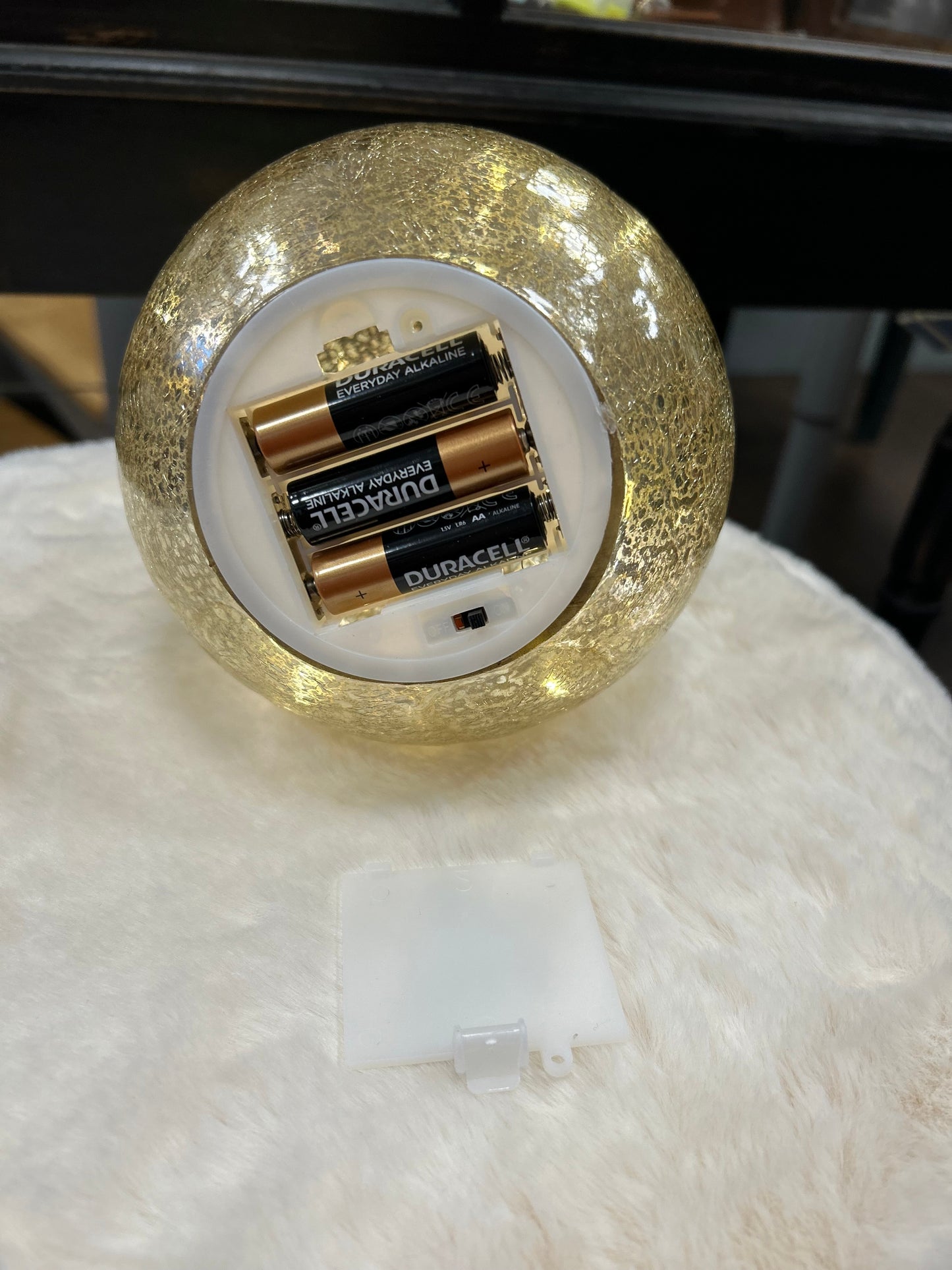 Boule dorée lumineuse - J LINE