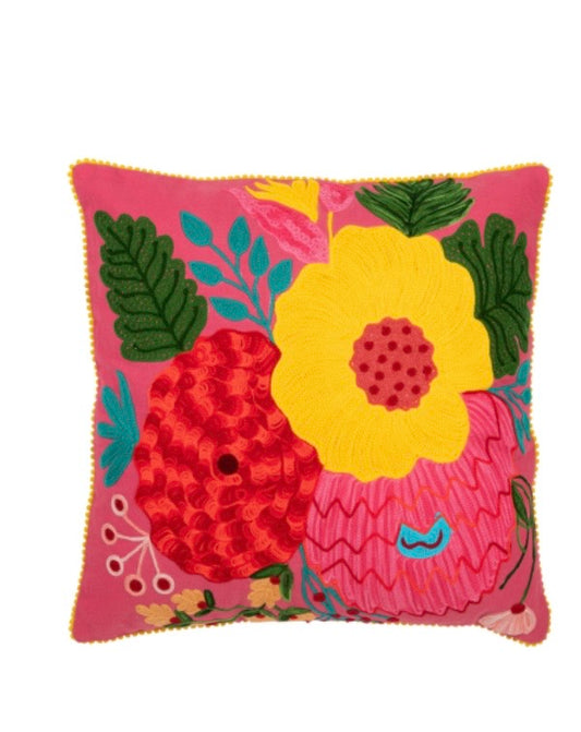 Coussin brodé - J LINE