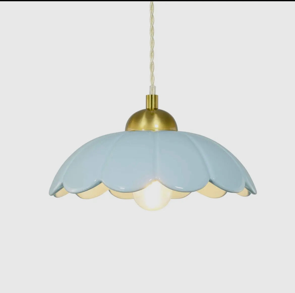 Suspension céramique bleue