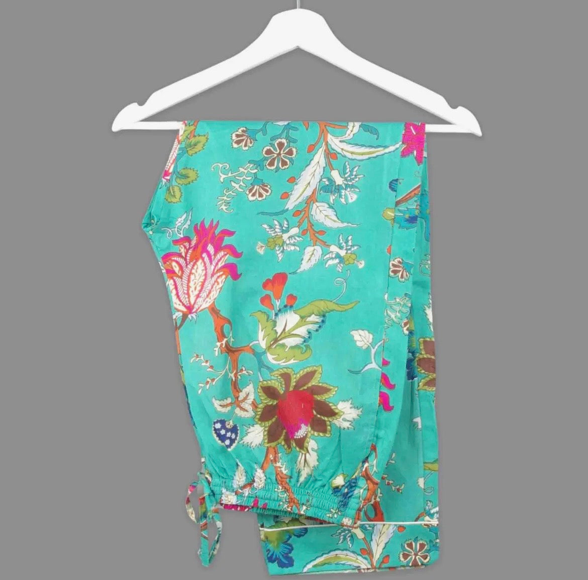 Pyjama vert fleur fuchsia orangé - Taille M