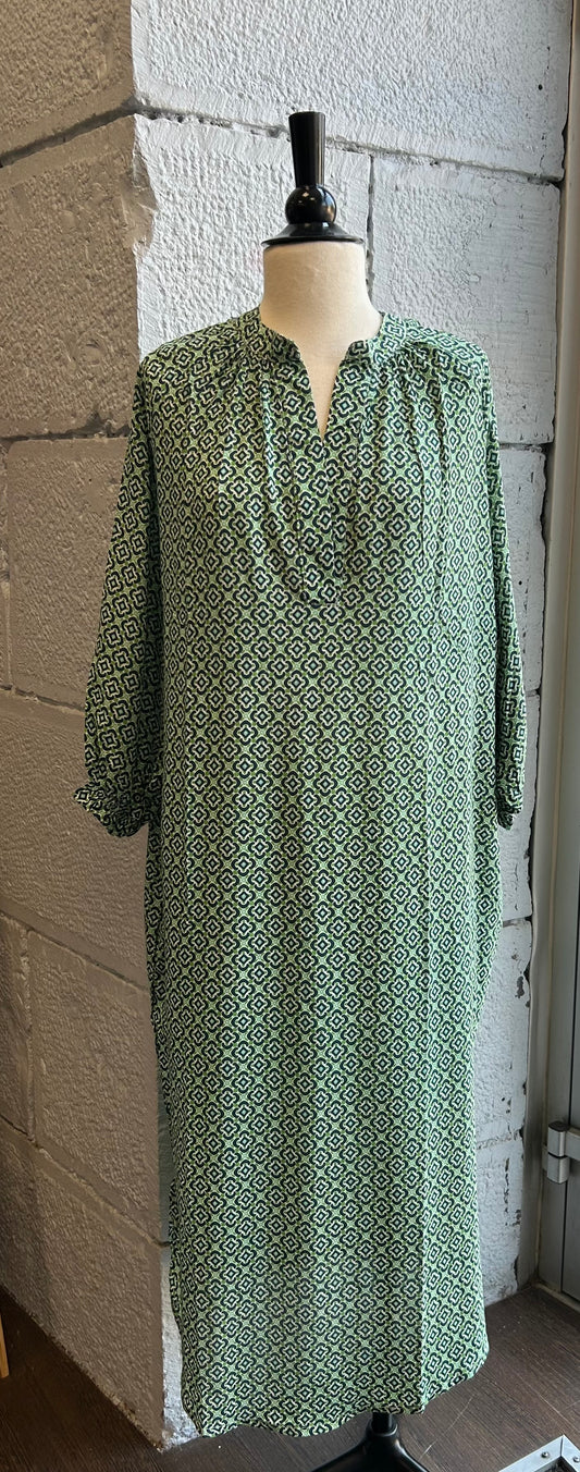 Robe fluide vert émeraude