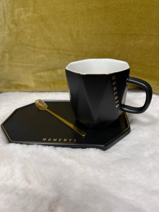 Ensemble Tasse, sous-tasse et cuillère Moments Black - J LINE